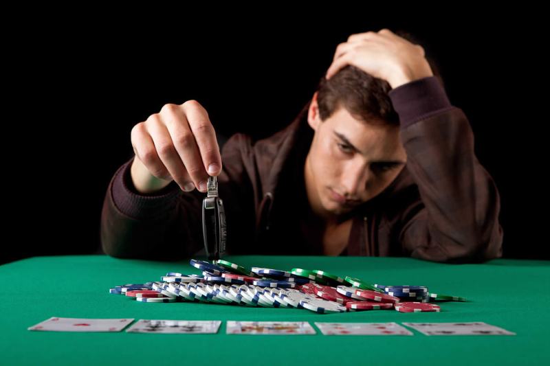 Dấu hiệu lạm dụng cờ bạc 